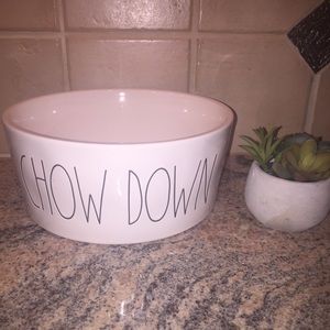 🐶🐾 Rae Dunn: XL Chow Down Dog Bowl